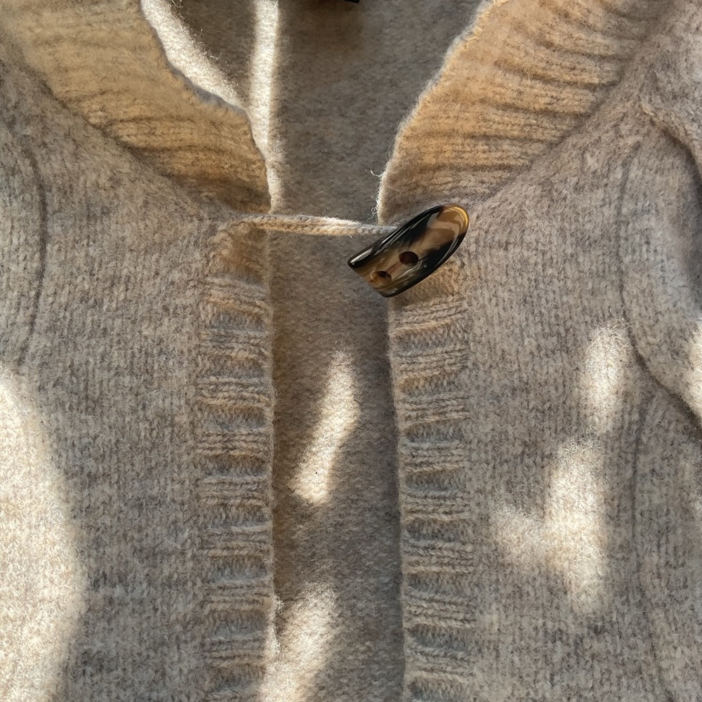 Rei Sweater - Picture 4 of 4